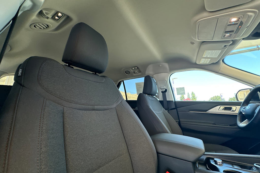 Thumbnail: 2026 Ford Explorer - 10