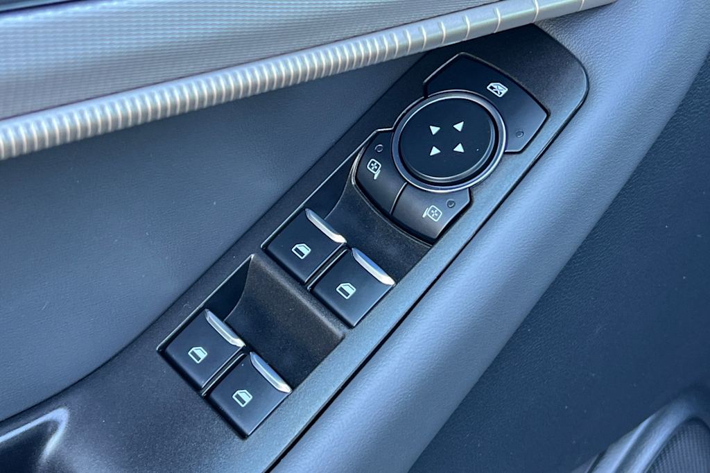 Thumbnail: 2025 Ford Explorer - 22