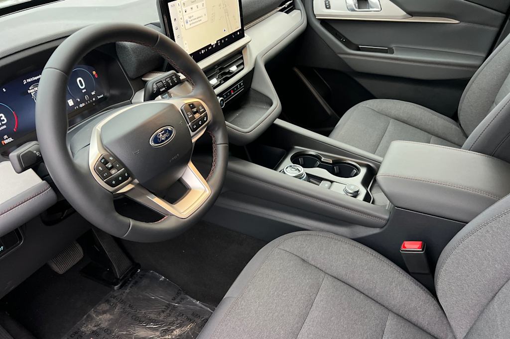 Thumbnail: 2026 Ford Explorer - 8