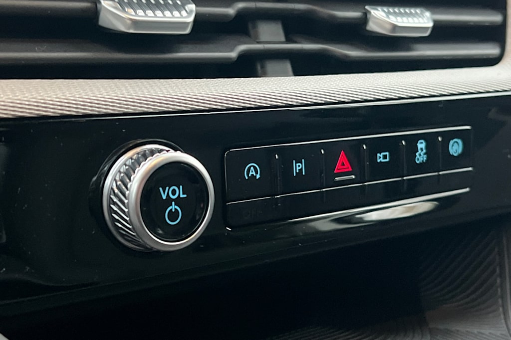 Thumbnail: 2026 Ford Explorer - 26