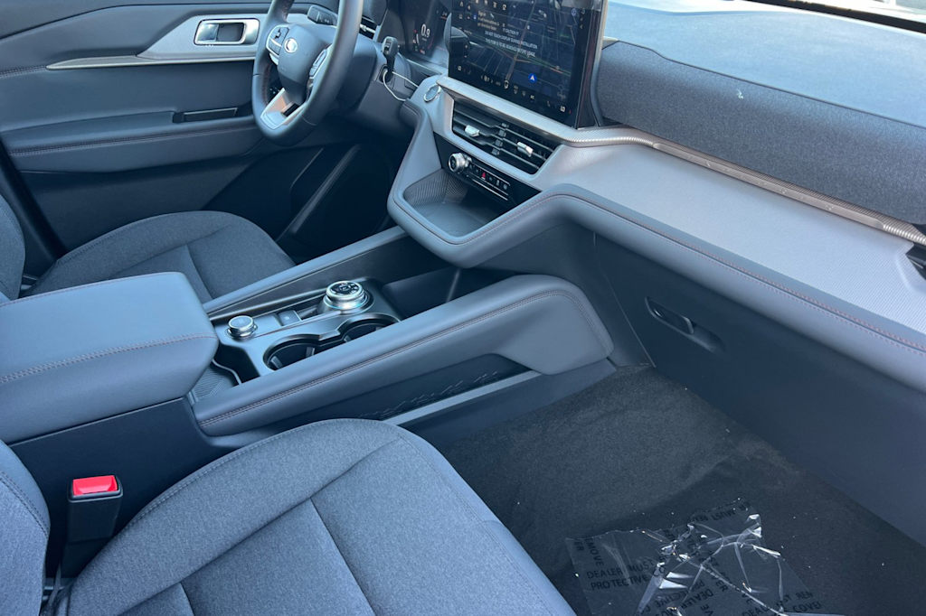 Thumbnail: 2026 Ford Explorer - 13