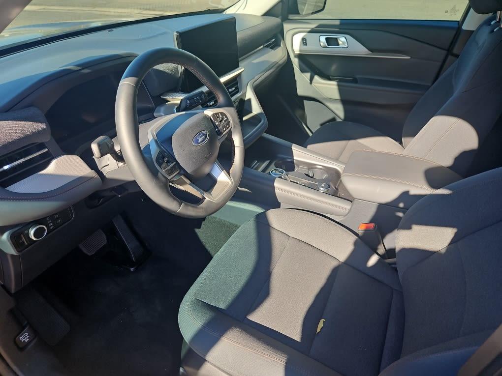 Thumbnail: 2025 Ford Explorer - 20