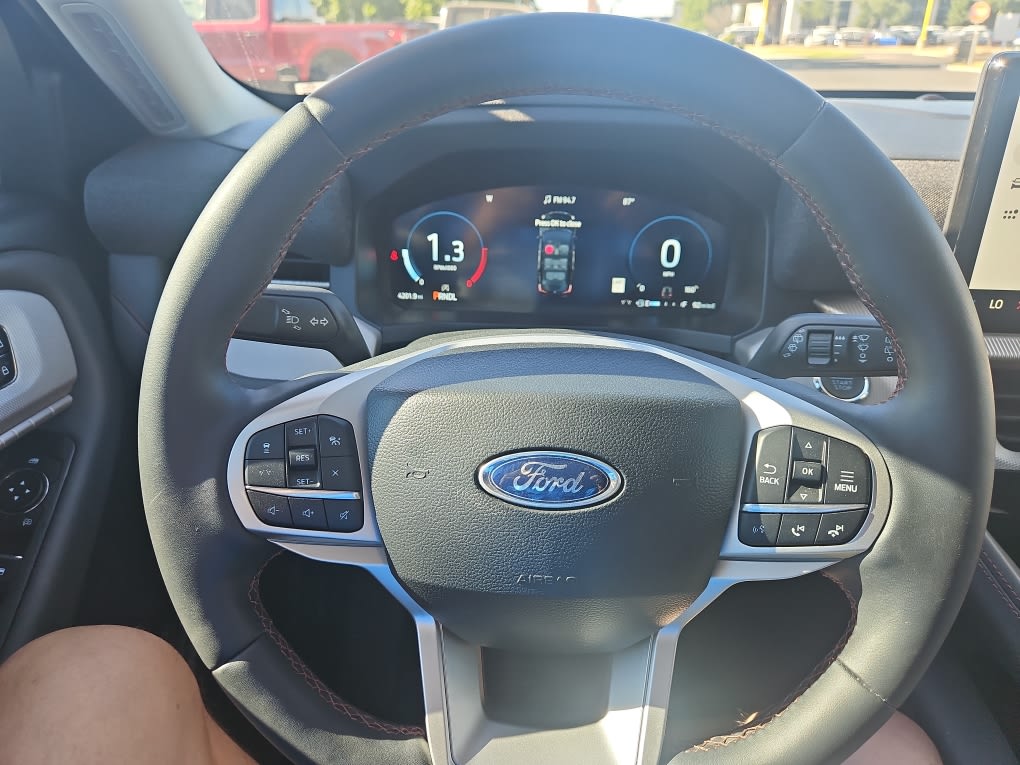 Thumbnail: 2025 Ford Explorer - 21