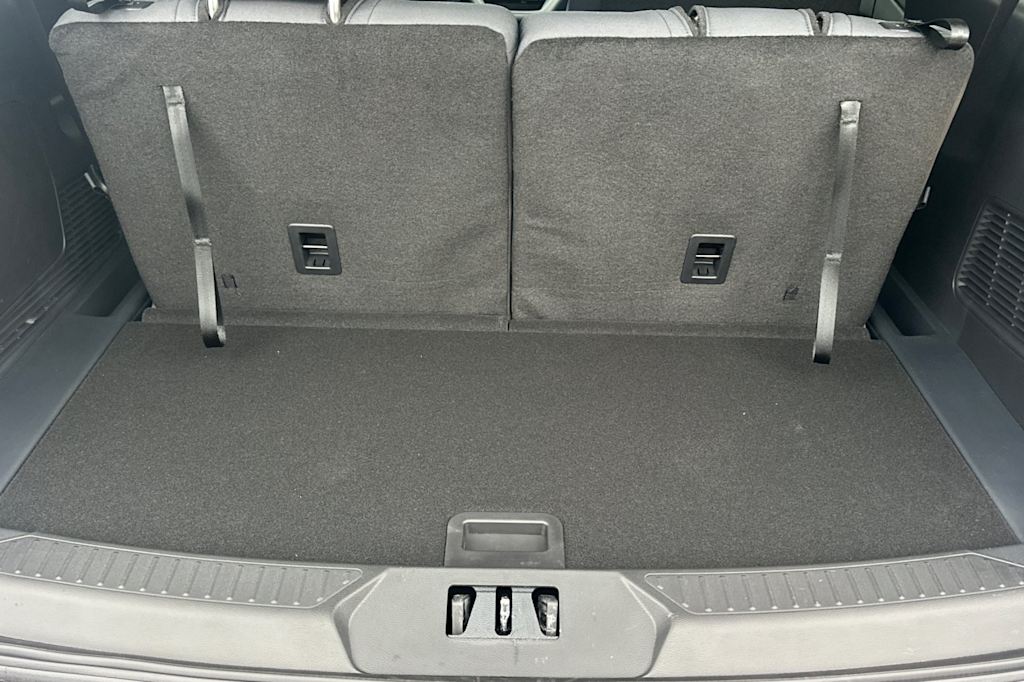 Thumbnail: 2026 Ford Explorer - 16