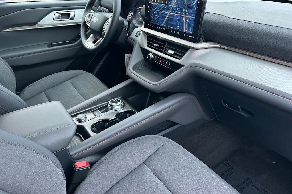 Thumbnail: 2026 Ford Explorer - 13