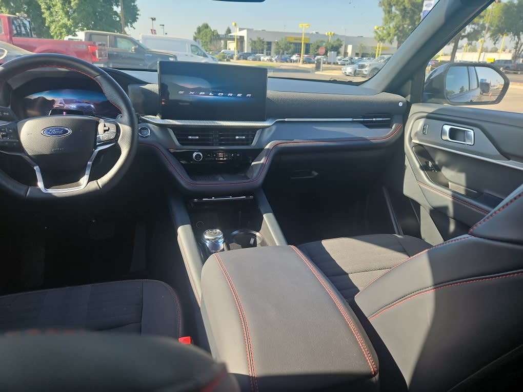 Thumbnail: 2025 Ford Explorer - 7