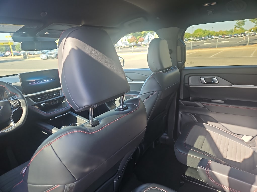 Thumbnail: 2025 Ford Explorer - 20