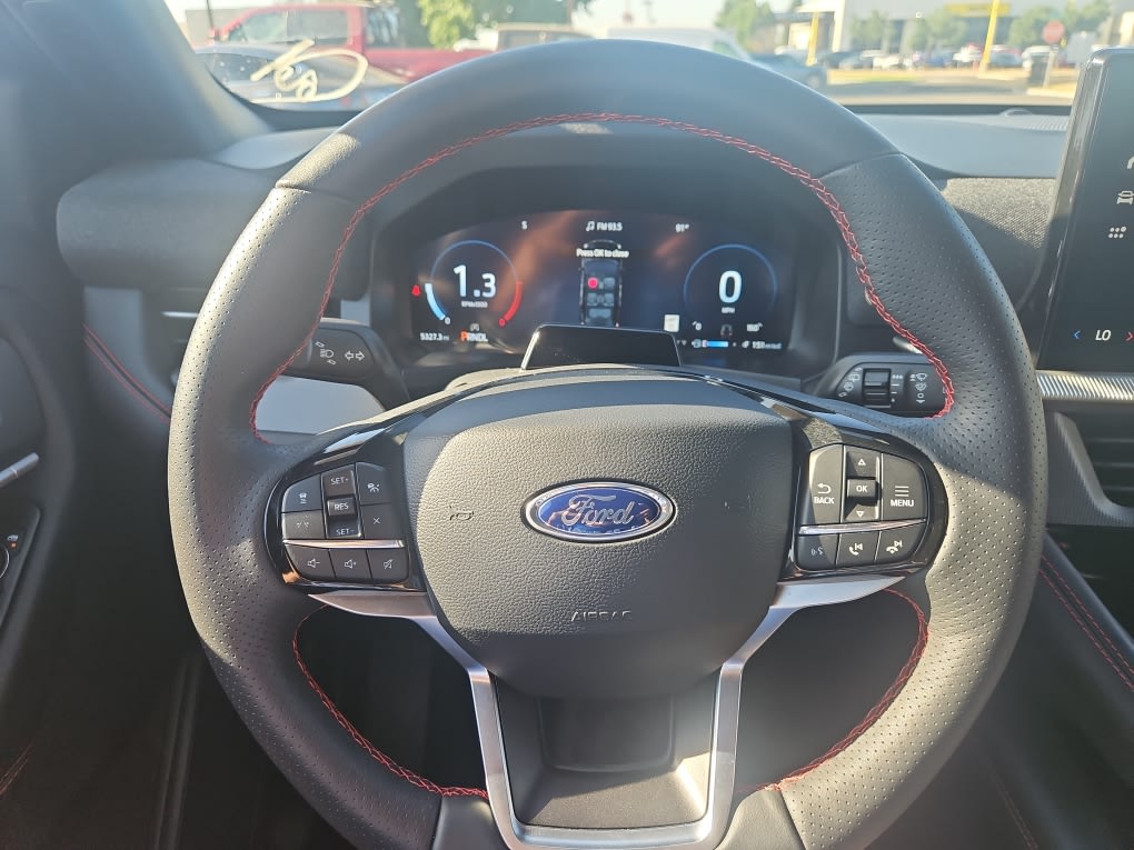 Thumbnail: 2025 Ford Explorer - 21