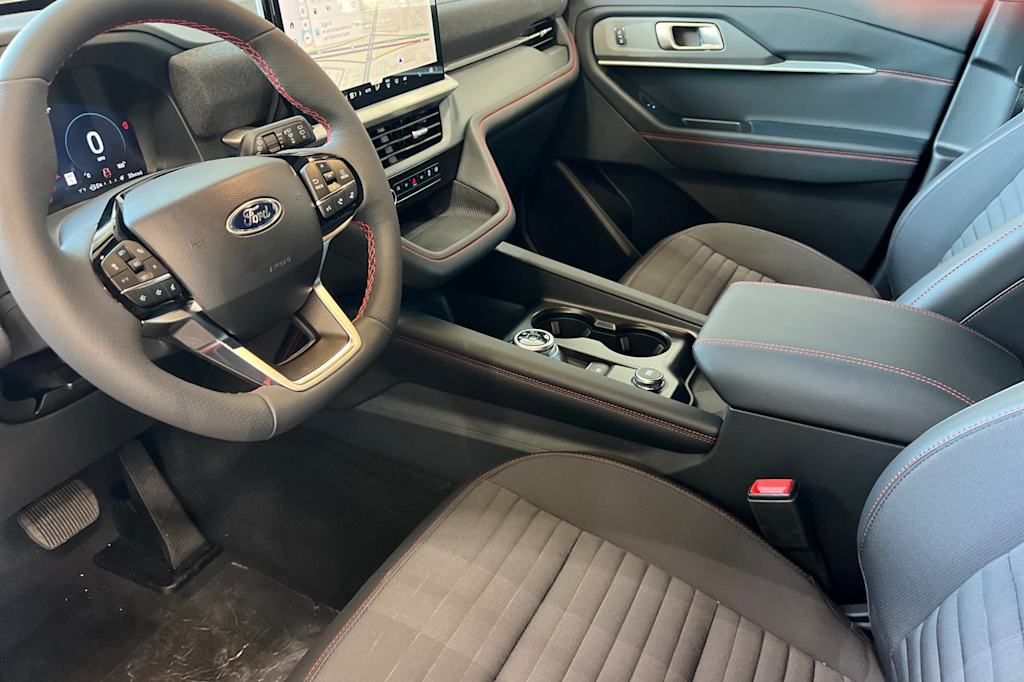 Thumbnail: 2026 Ford Explorer - 9
