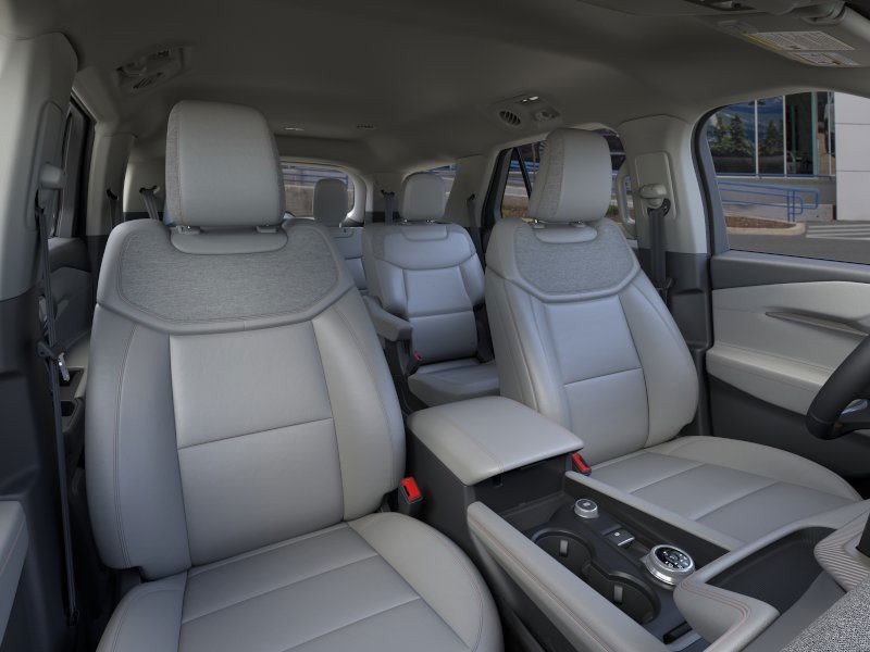 Thumbnail: 2025 Ford Explorer - 8