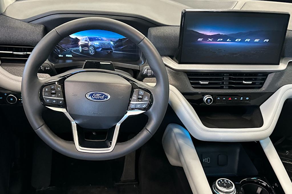 Thumbnail: 2026 Ford Explorer - 11