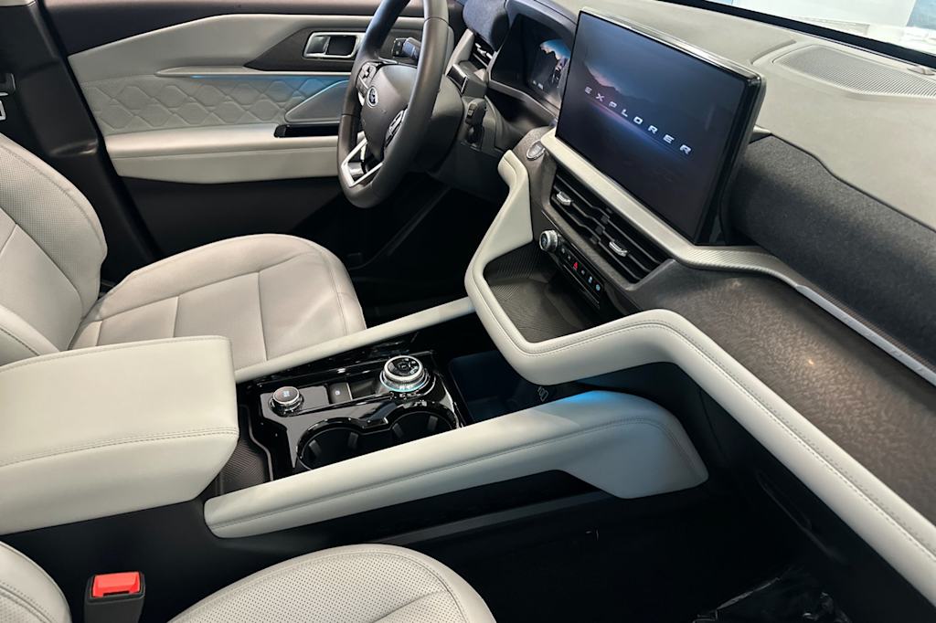 Thumbnail: 2026 Ford Explorer - 12