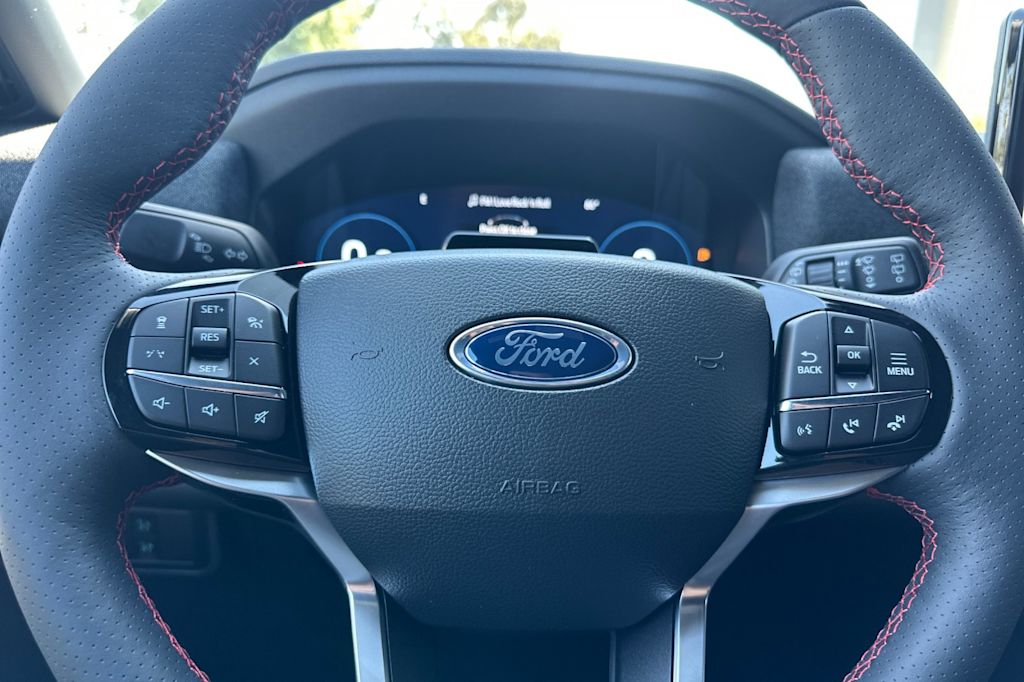 Thumbnail: 2025 Ford Explorer - 27