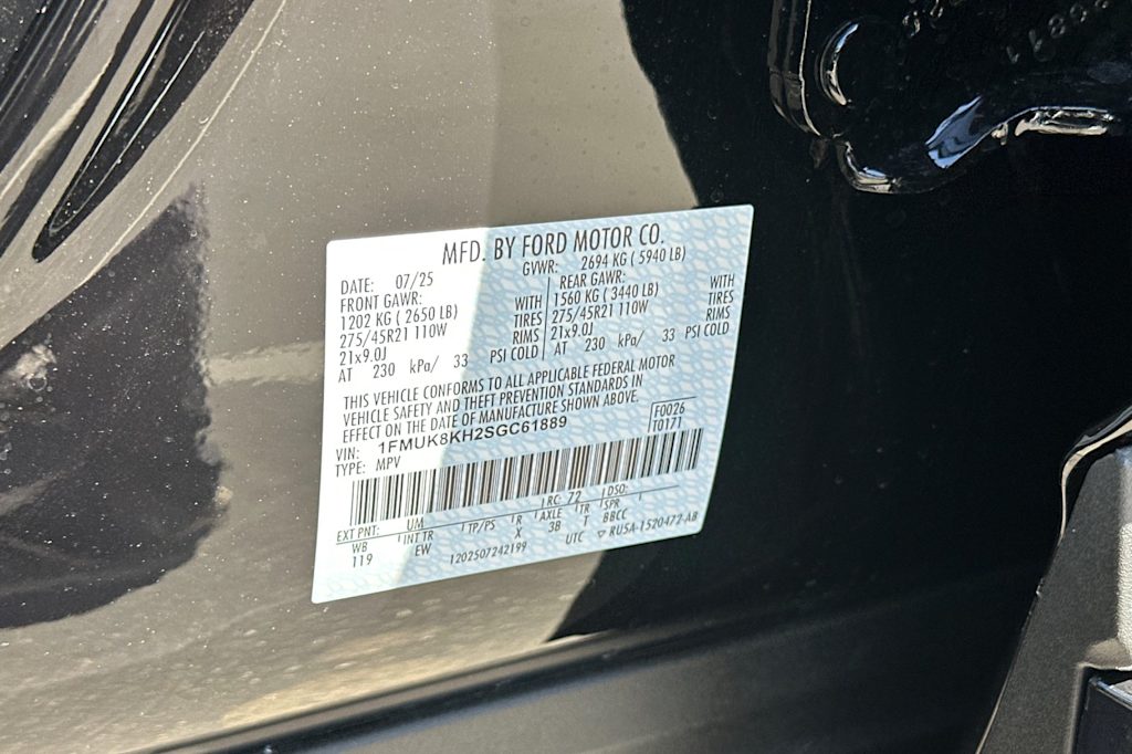 Thumbnail: 2025 Ford Explorer - 18