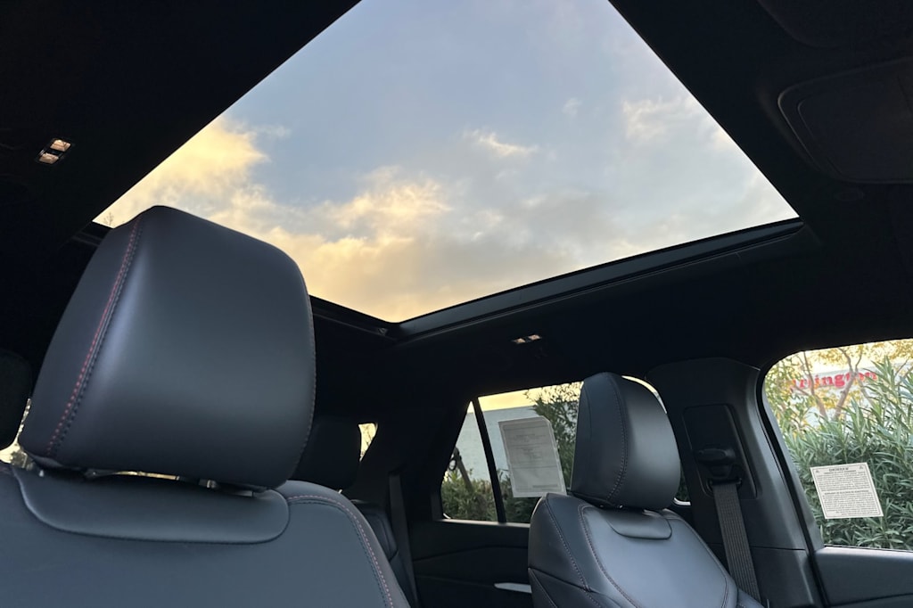 Thumbnail: 2026 Ford Explorer - 24