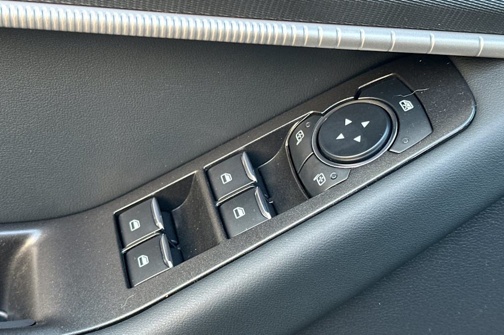 Thumbnail: 2026 Ford Explorer - 22