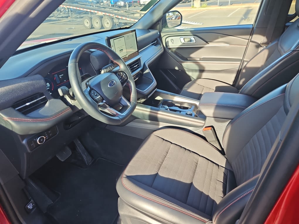 Thumbnail: 2025 Ford Explorer - 22