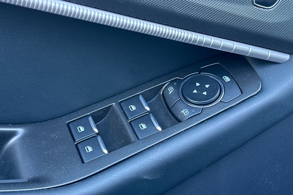 Thumbnail: 2025 Ford Explorer - 23