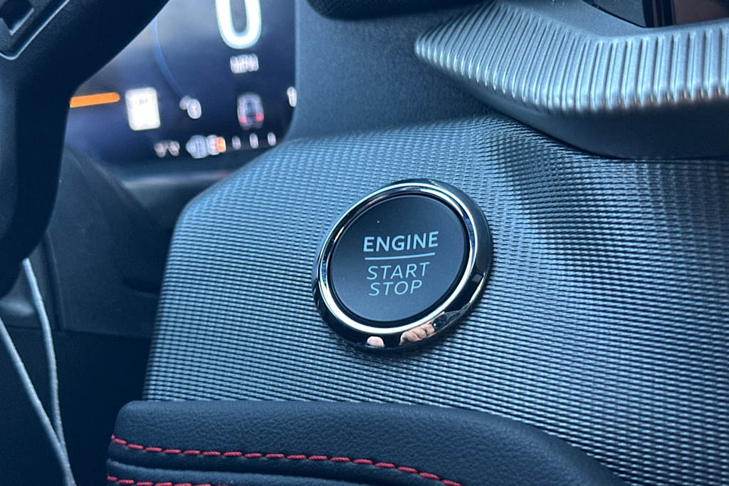 Thumbnail: 2025 Ford Explorer - 26