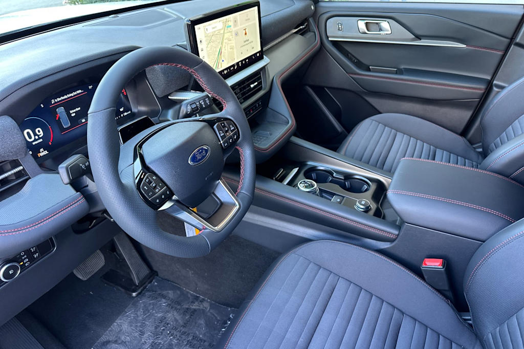 Thumbnail: 2025 Ford Explorer - 9