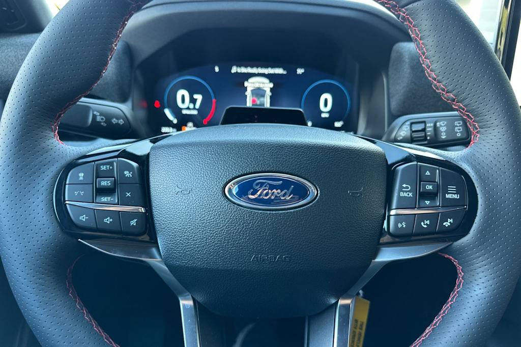 Thumbnail: 2025 Ford Explorer - 28