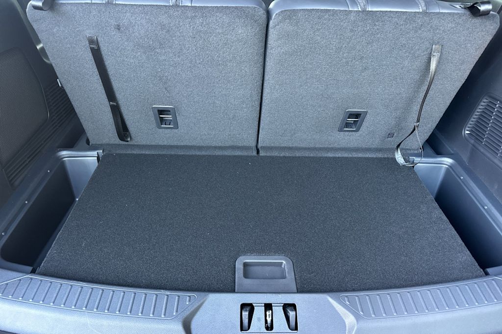 Thumbnail: 2025 Ford Explorer - 17