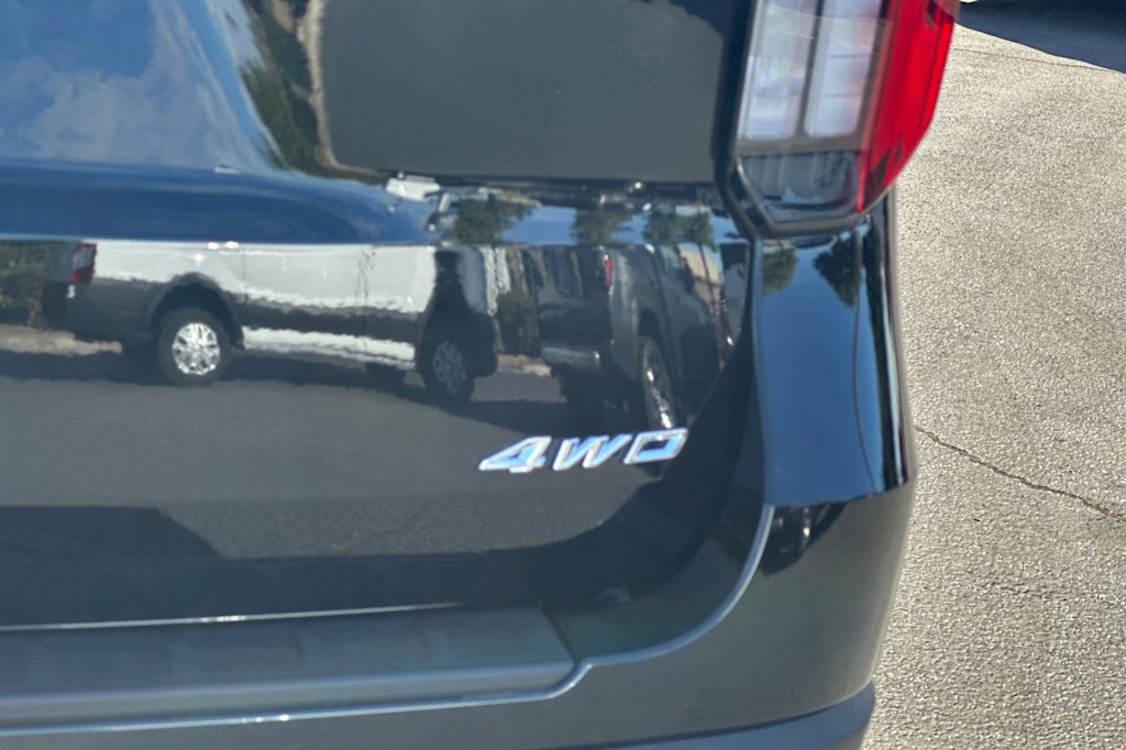 Thumbnail: 2025 Ford Explorer - 7