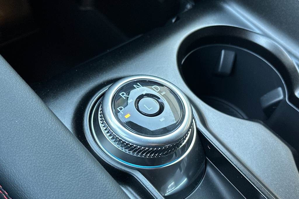 Thumbnail: 2025 Ford Explorer - 15