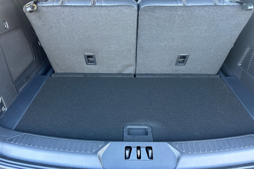 Thumbnail: 2026 Ford Explorer - 16