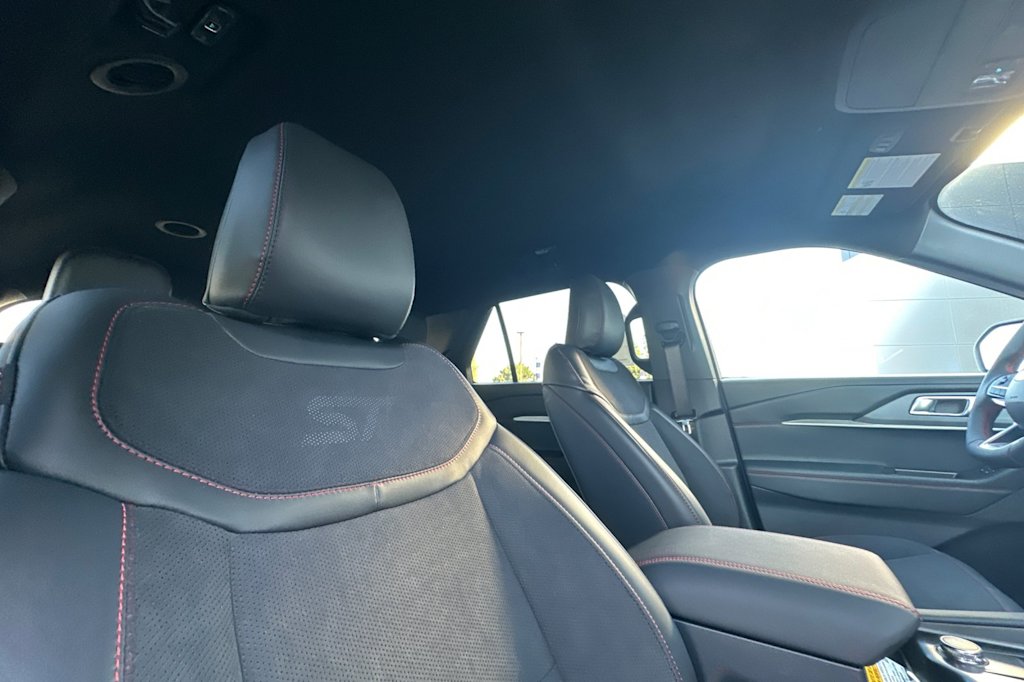 Thumbnail: 2026 Ford Explorer - 10