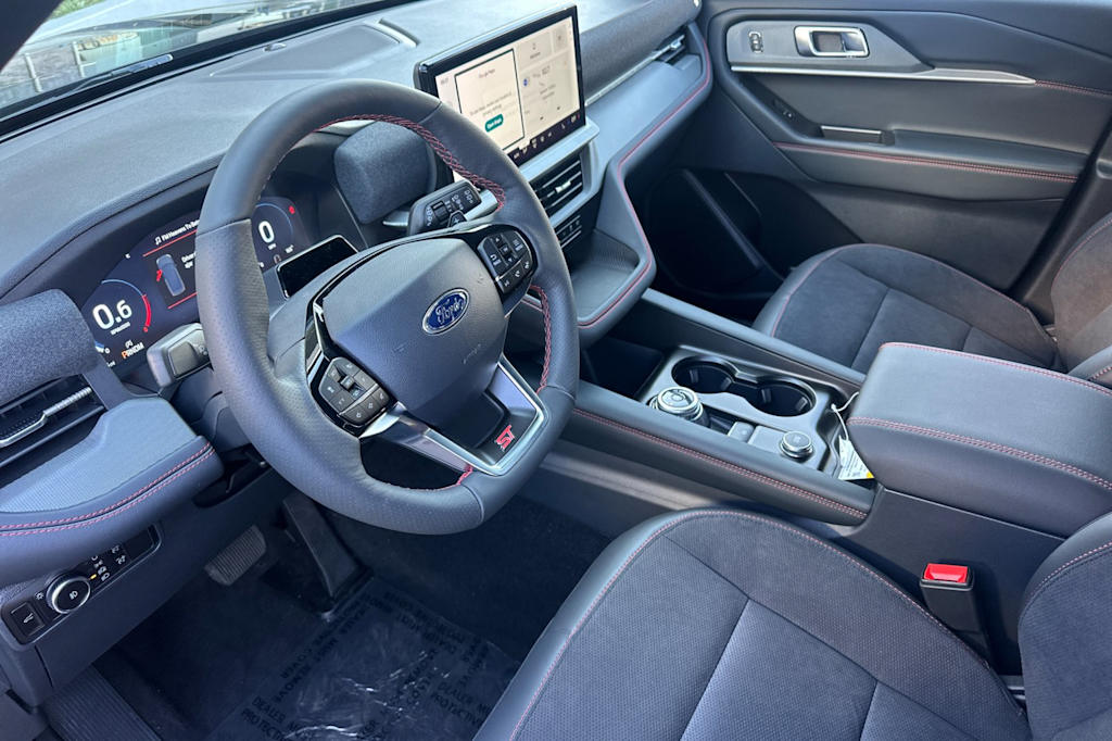 Thumbnail: 2026 Ford Explorer - 9