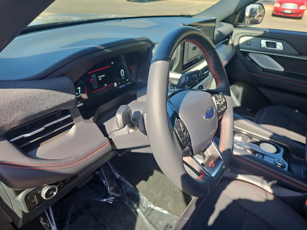 Thumbnail: 2026 Ford Explorer - 2
