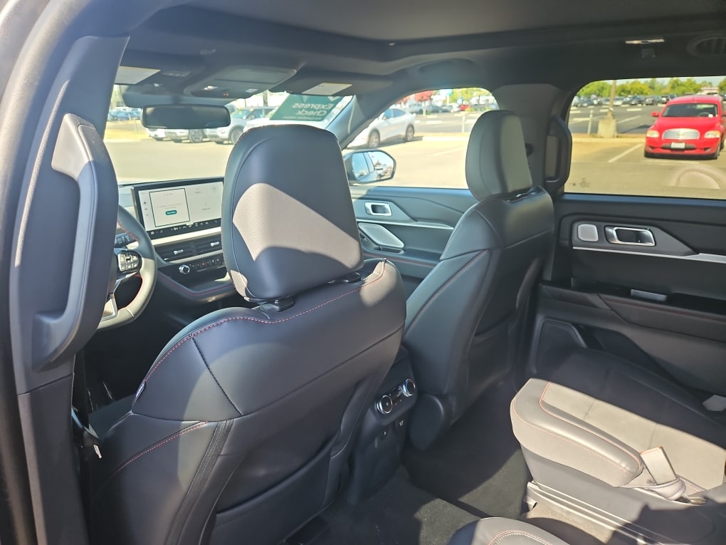 Thumbnail: 2026 Ford Explorer - 12