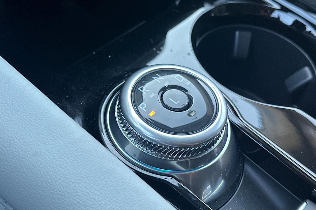 Thumbnail: 2025 Ford Explorer - 14