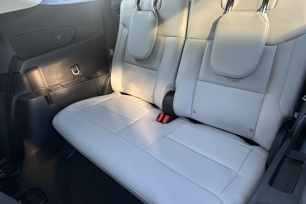 Thumbnail: 2025 Ford Explorer - 23