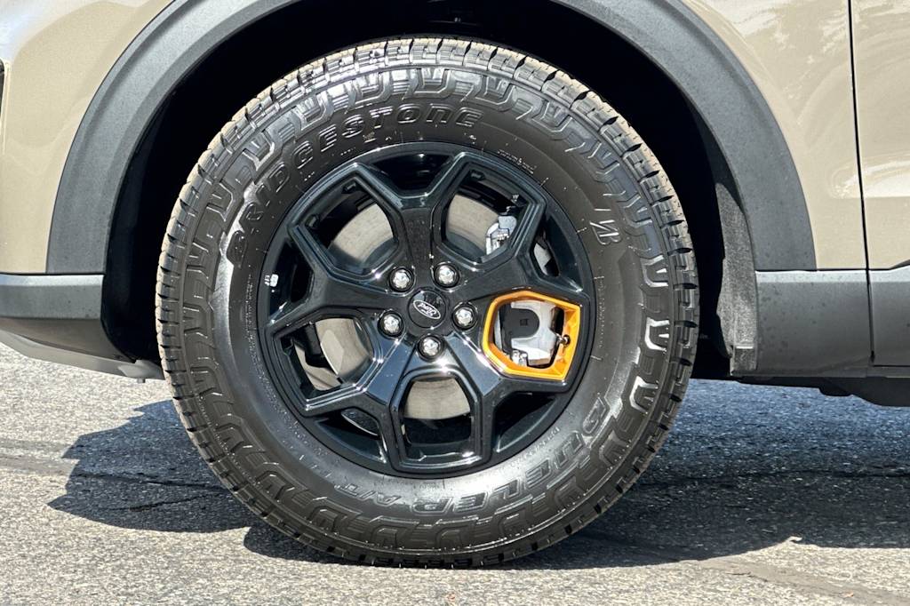 Thumbnail: 2026 Ford Explorer - 8
