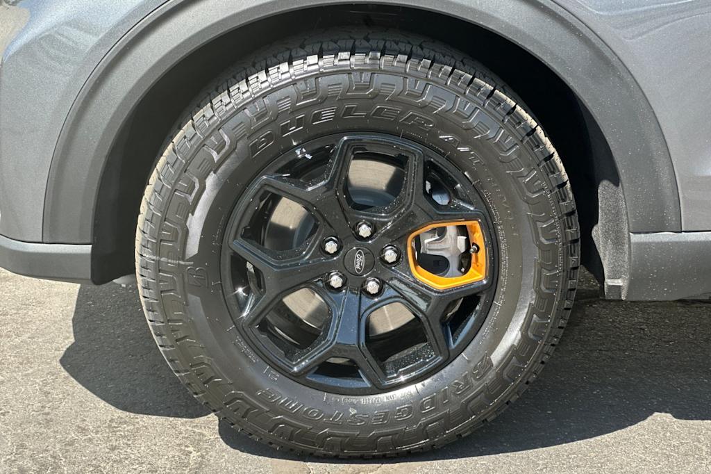 Thumbnail: 2026 Ford Explorer - 8