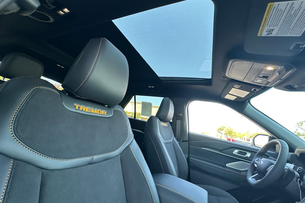 Thumbnail: 2026 Ford Explorer - 10