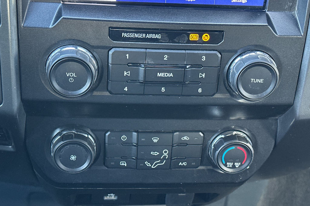 Thumbnail: 2022 Ford F-250 - 24