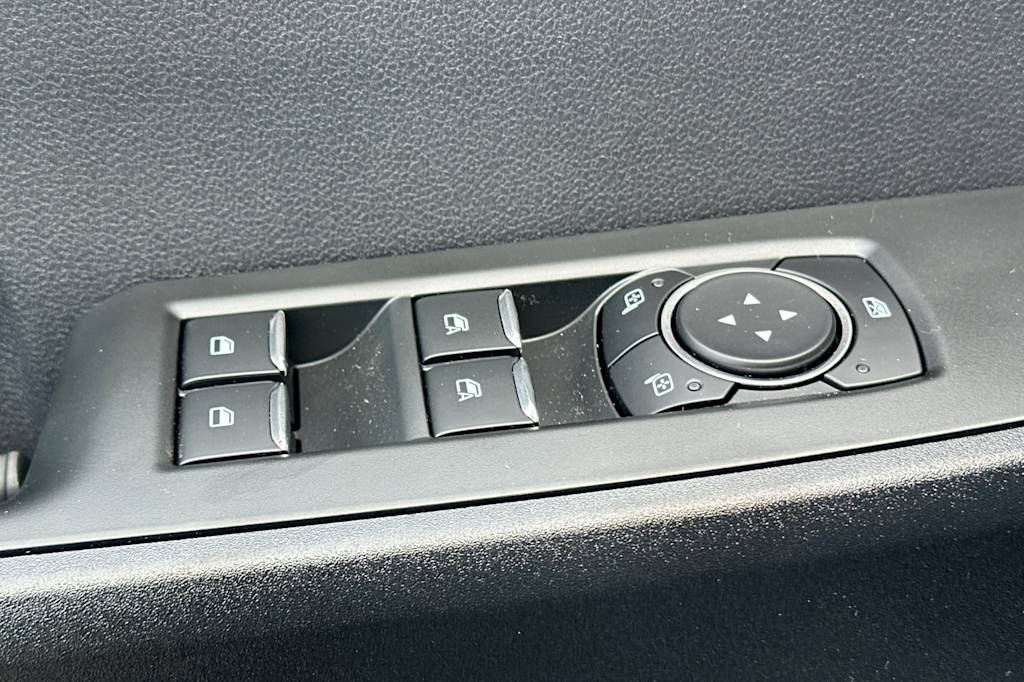 Thumbnail: 2025 Ford F-250 - 20