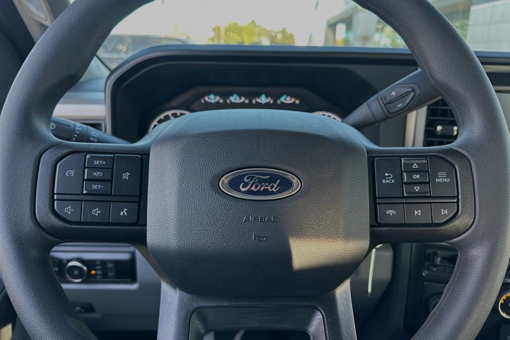 2024 Ford F-250 XL 24