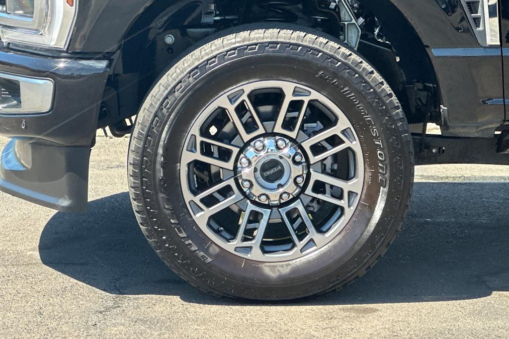 Thumbnail: 2025 Ford F-250 - 8