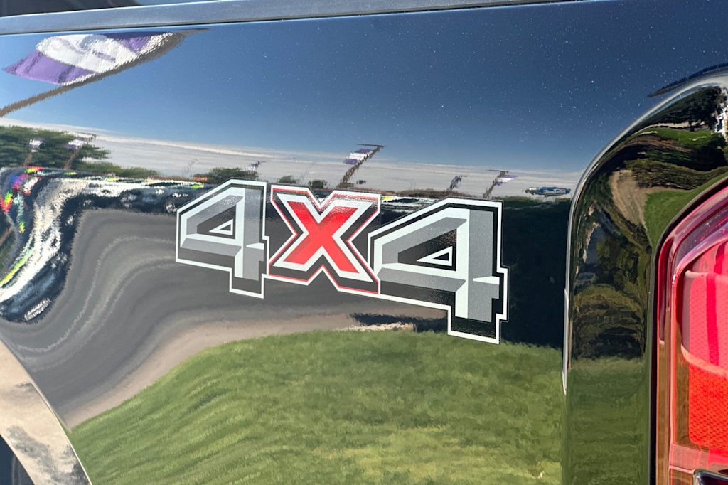 Thumbnail: 2025 Ford F-250 - 7