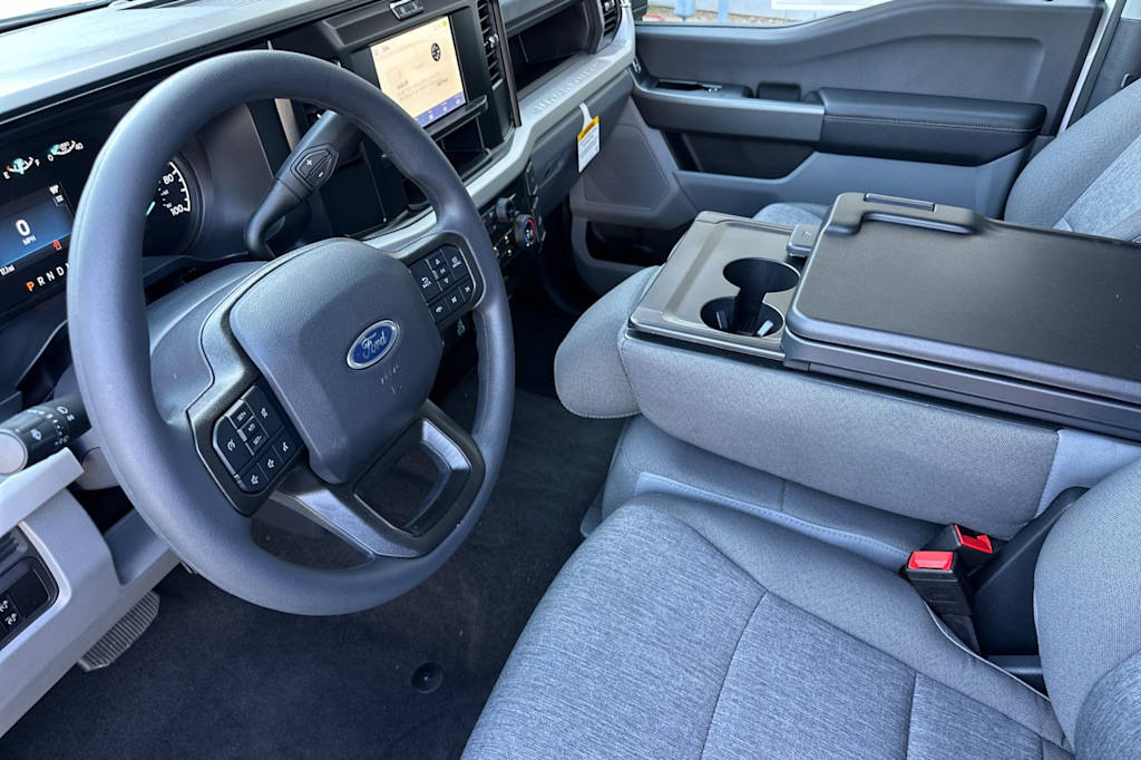 Thumbnail: 2026 Ford F-250 - 9