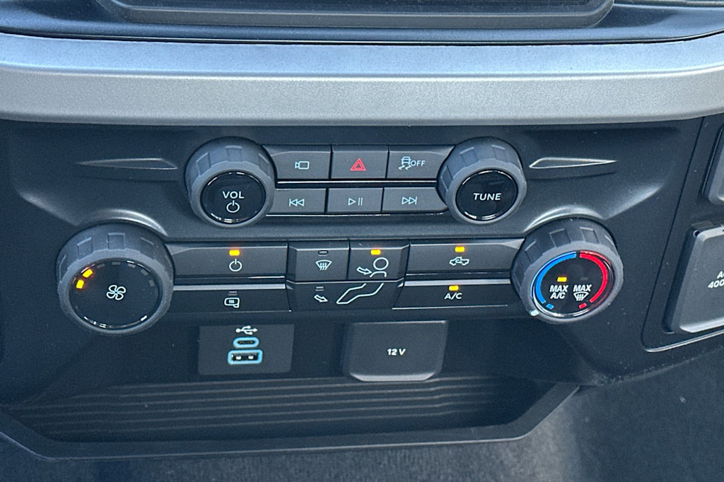 Thumbnail: 2026 Ford F-250 - 22