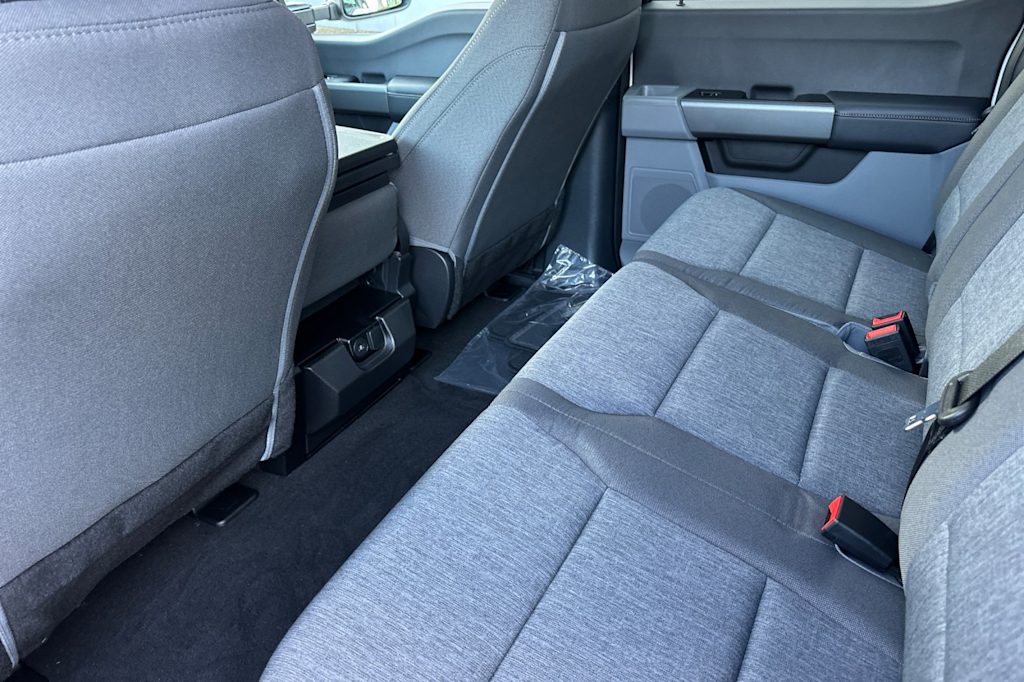 Thumbnail: 2026 Ford F-250 - 11