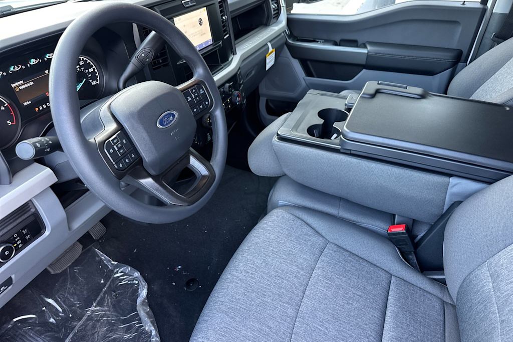 Thumbnail: 2026 Ford F-250 - 9