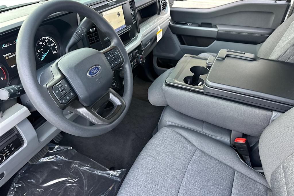 Thumbnail: 2026 Ford F-250 - 9