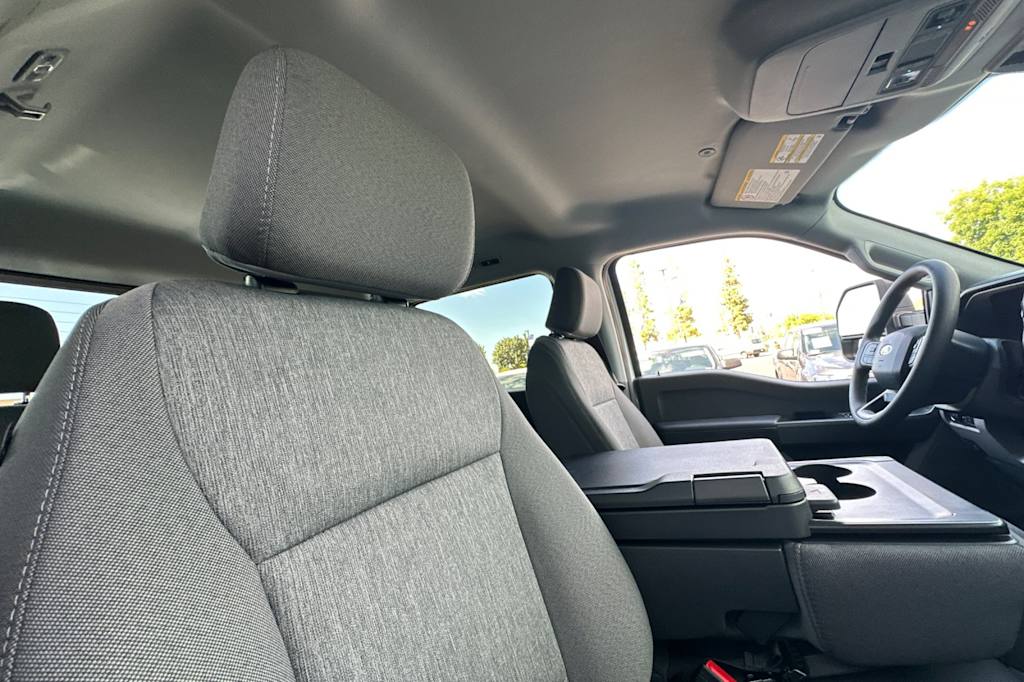 Thumbnail: 2026 Ford F-250 - 10