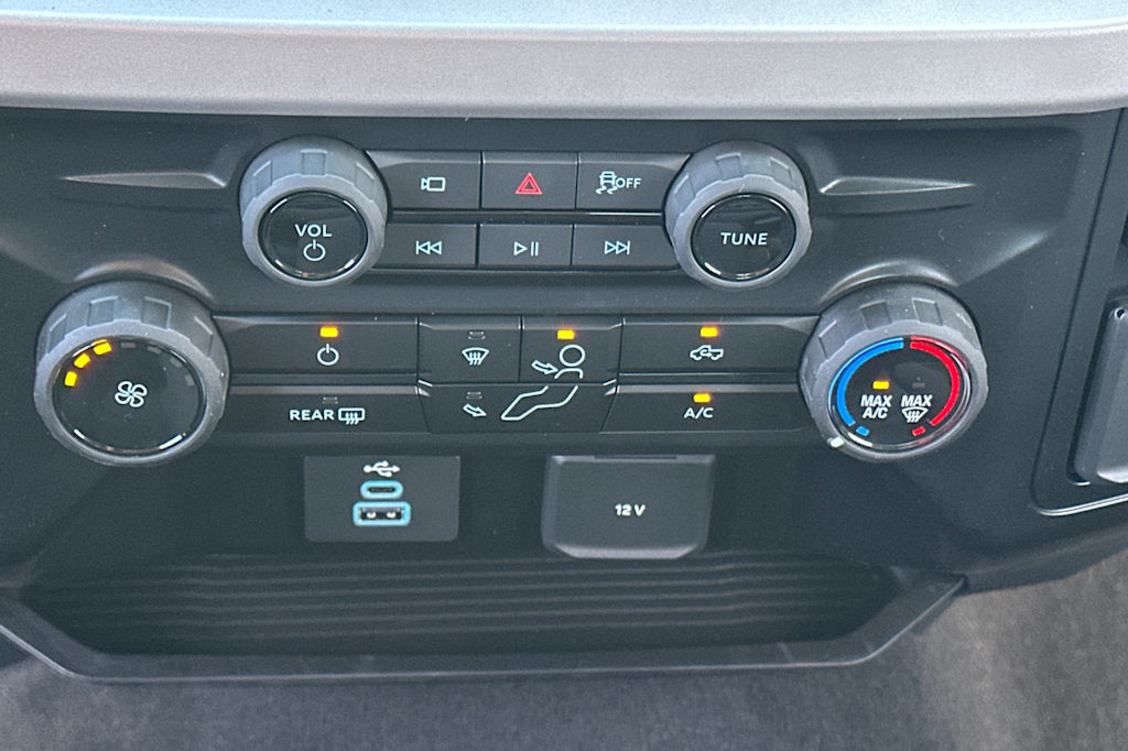 Thumbnail: 2026 Ford F-250 - 23